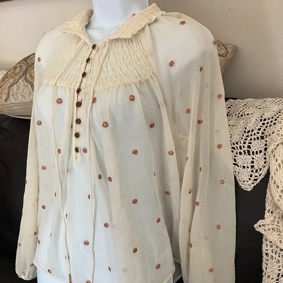 FREE PEOPLE - Polka Dot Long Sleeve Shirt (White/Rose Gold) - Picture 1 of 9
